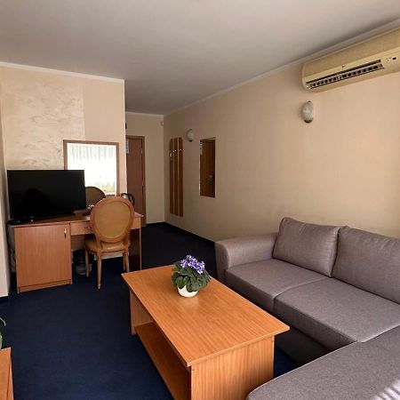 סופיה Central Plaza Hotel מראה חיצוני תמונה