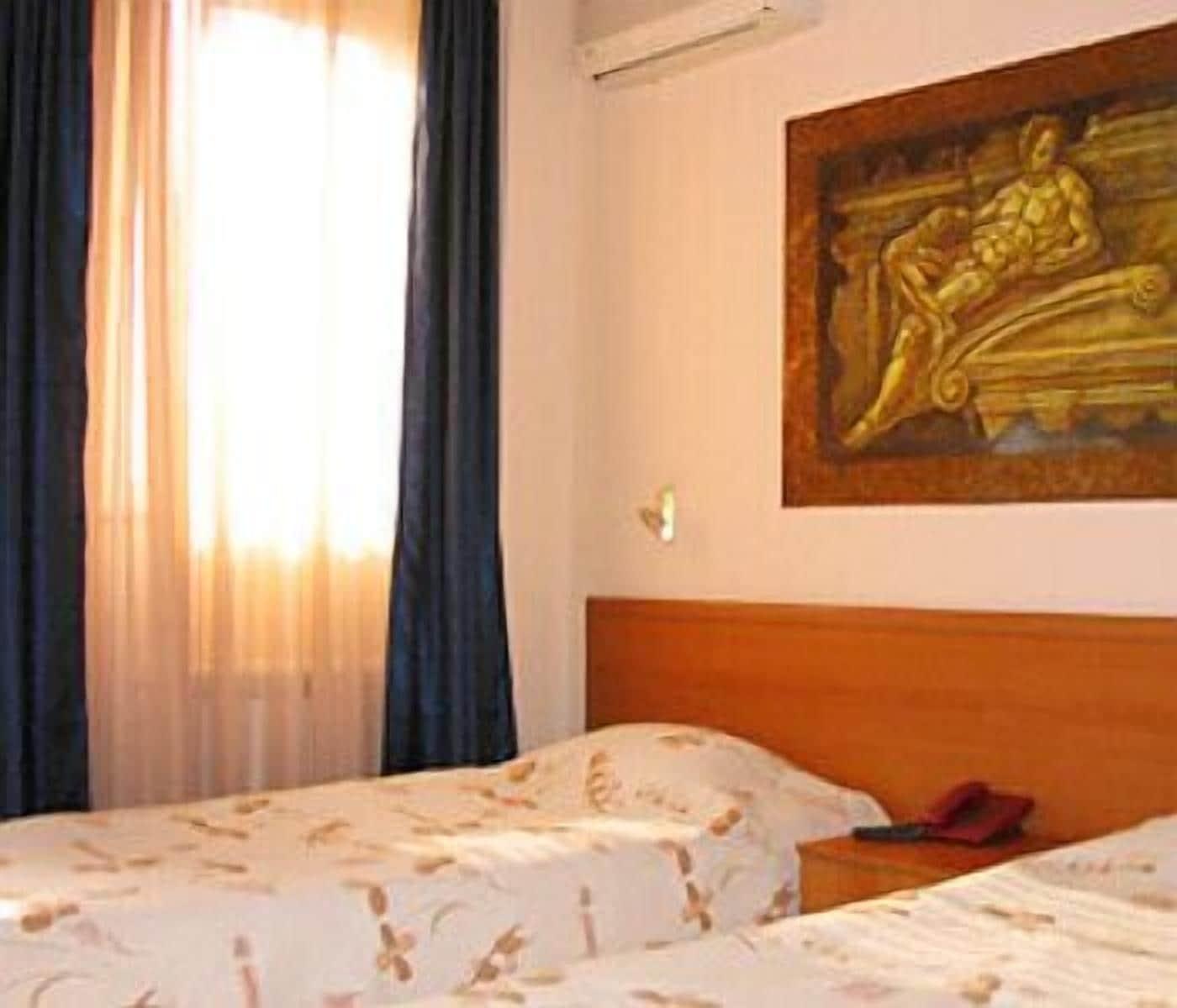 סופיה Central Plaza Hotel מראה חיצוני תמונה