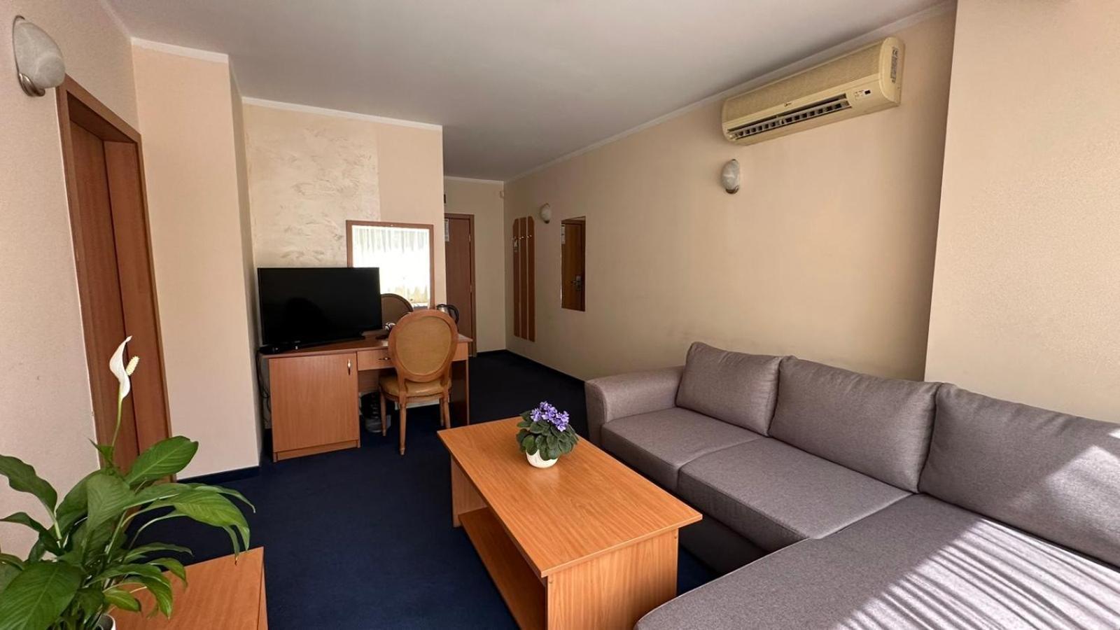 סופיה Central Plaza Hotel מראה חיצוני תמונה