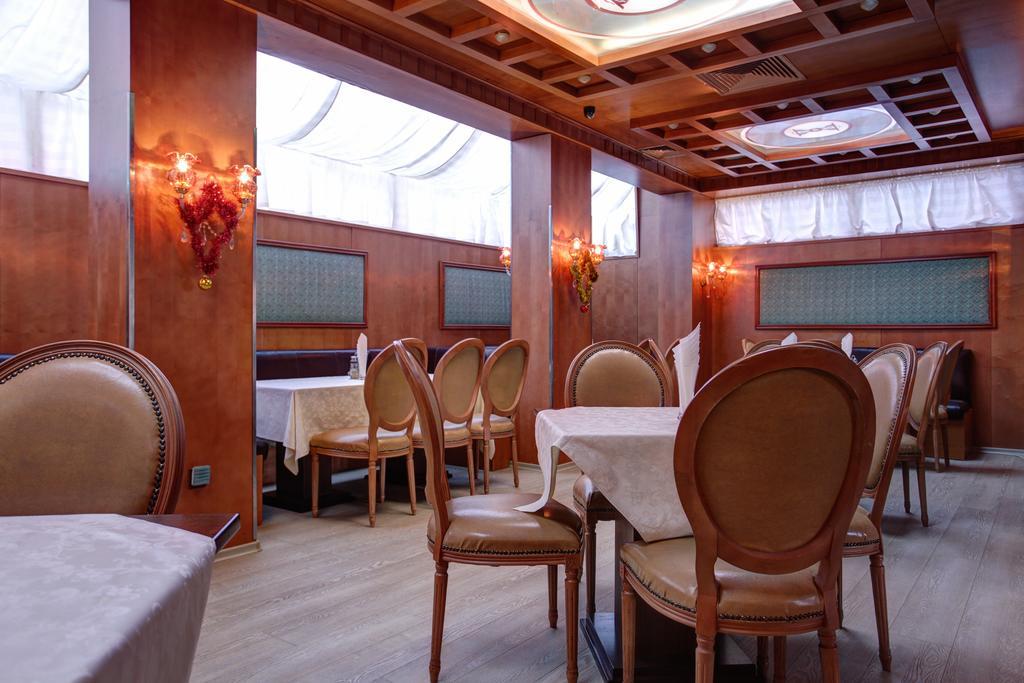 סופיה Central Plaza Hotel מראה חיצוני תמונה