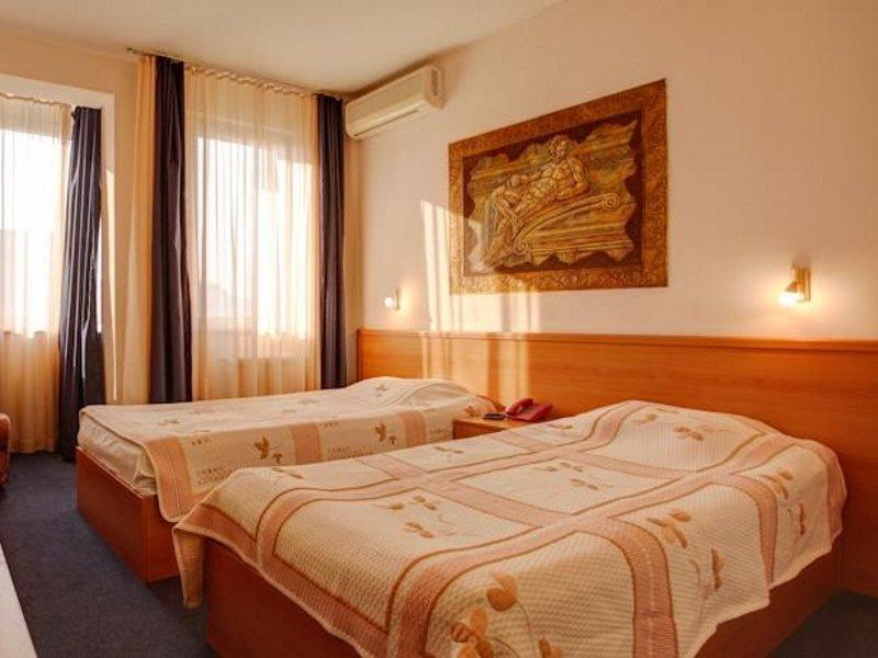 סופיה Central Plaza Hotel מראה חיצוני תמונה